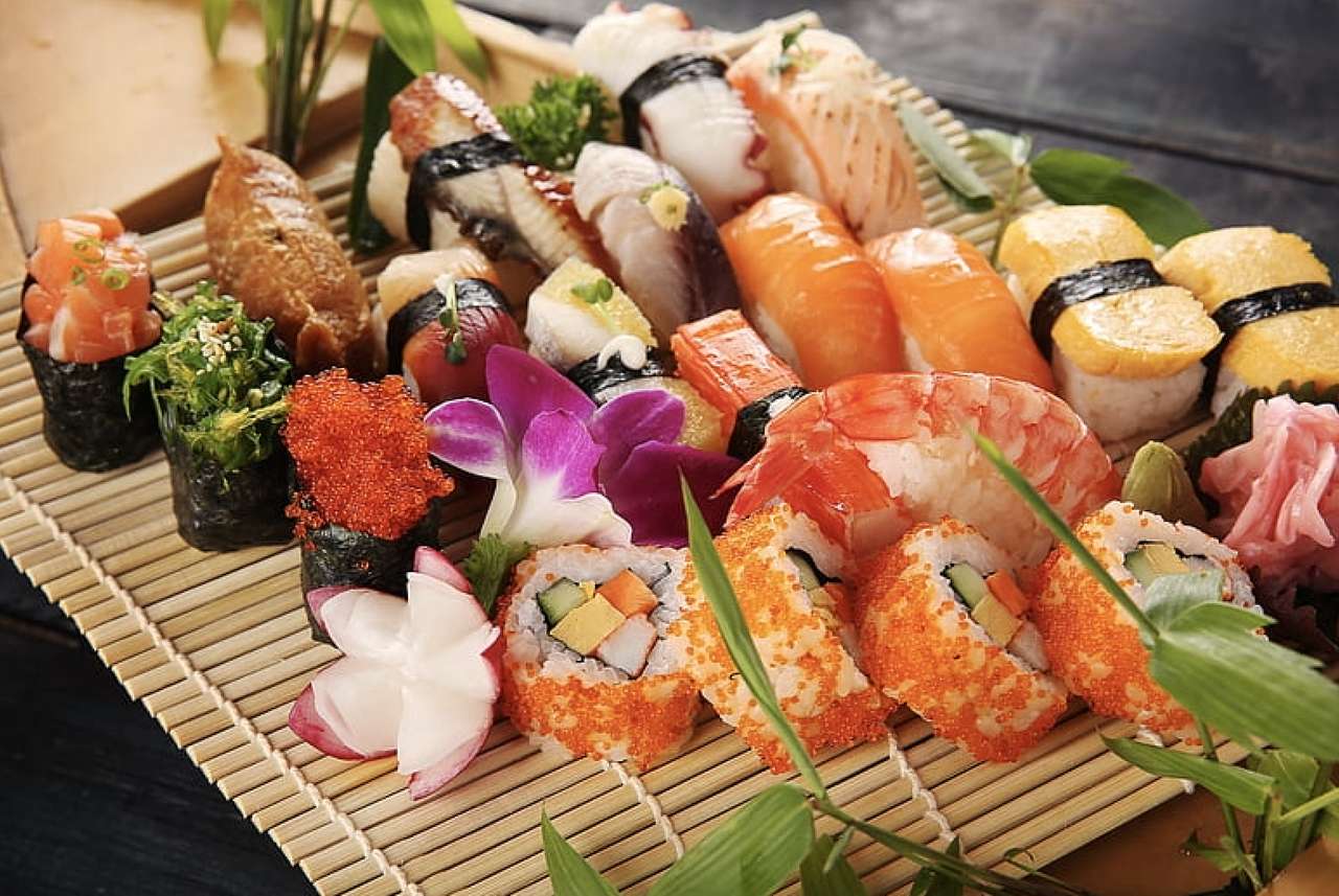 Sushi podložka - na výběr barvy online puzzle