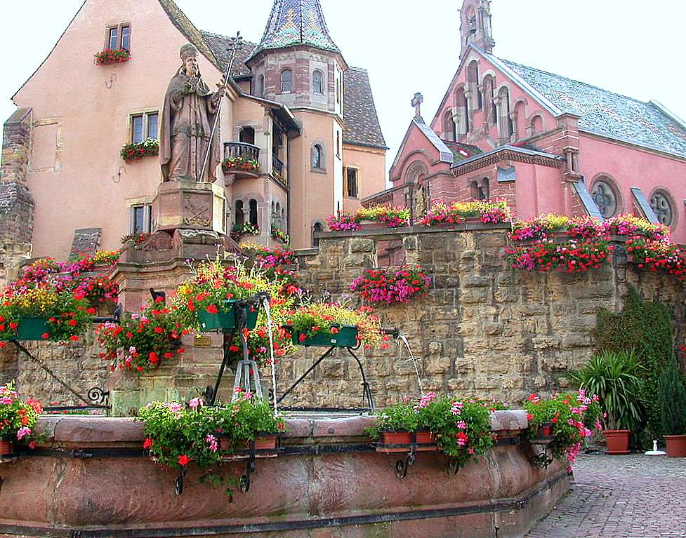 Замок в Егісхаймі, найкрасивішому селі Франції онлайн пазл