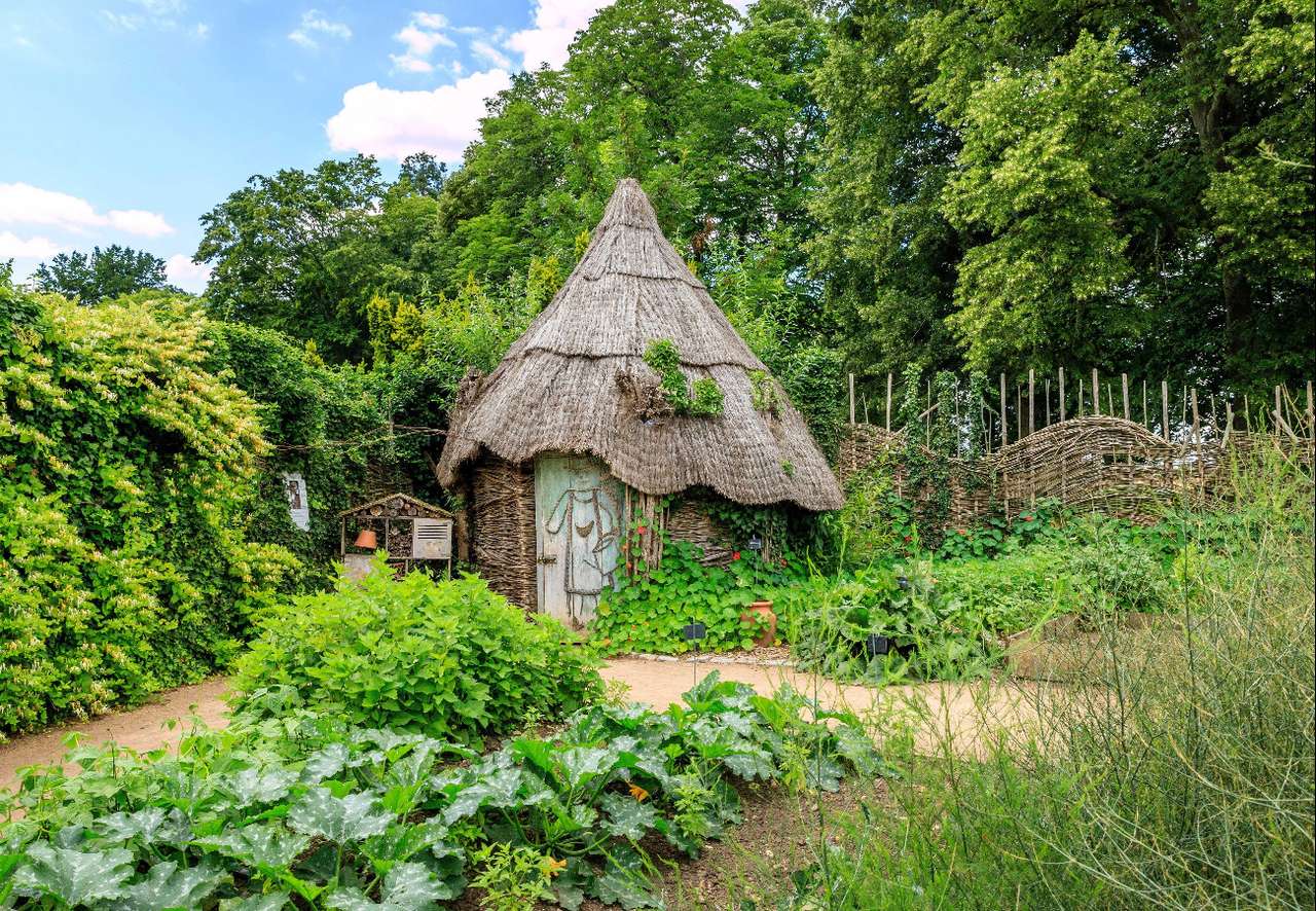 Giardini di Orleans con una casa divertente puzzle online