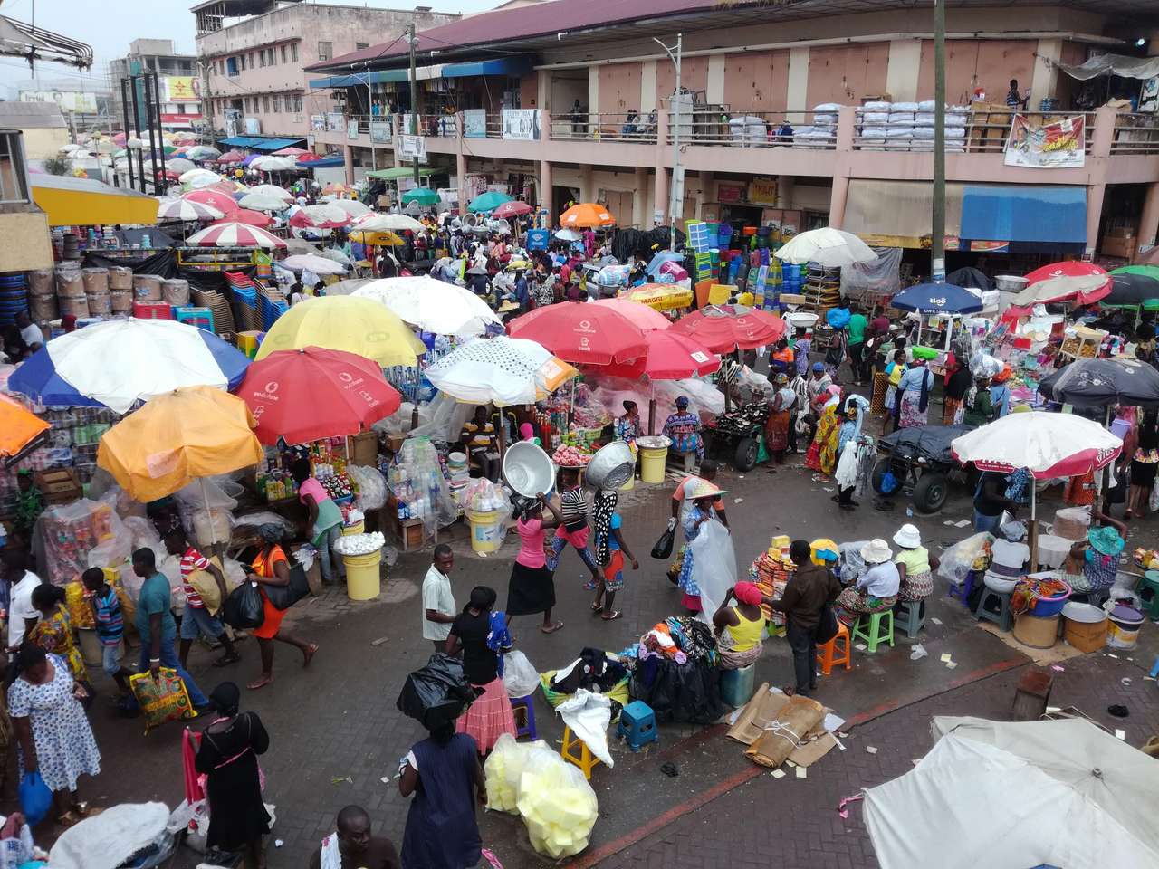 Ганский рынок онлайн-пазл