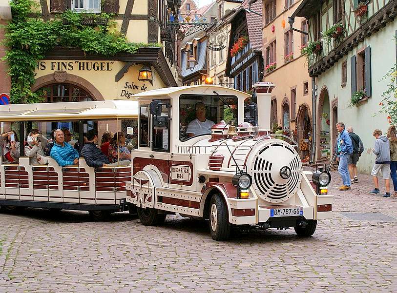 Trem turístico estiloso (Alsácia) puzzle online