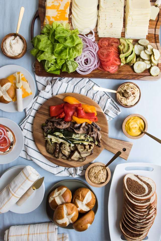 Вегетарианско плато със сандвичи онлайн пъзел