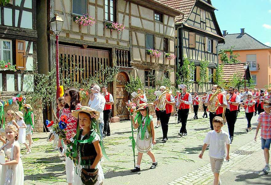 Desfile de Páscoa (Alsácia) quebra-cabeças online