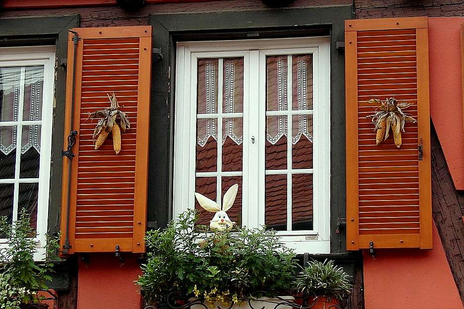 Grappig versierd raam (Elzas) legpuzzel online