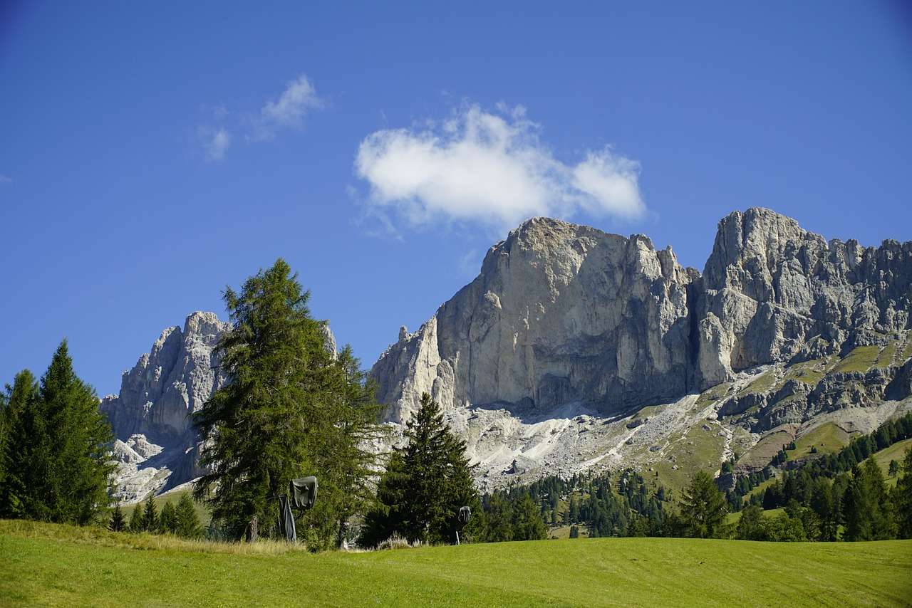Доломитовые Альпы Италия - онлайн-пазл