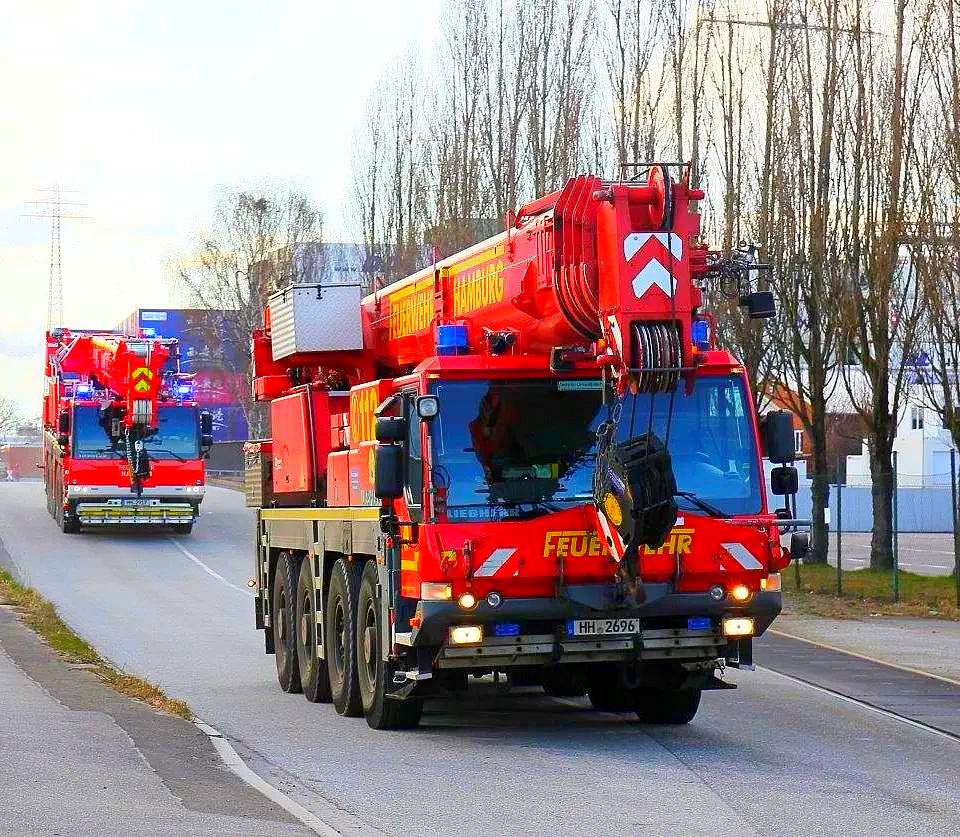 Duo Liebherr skládačky online