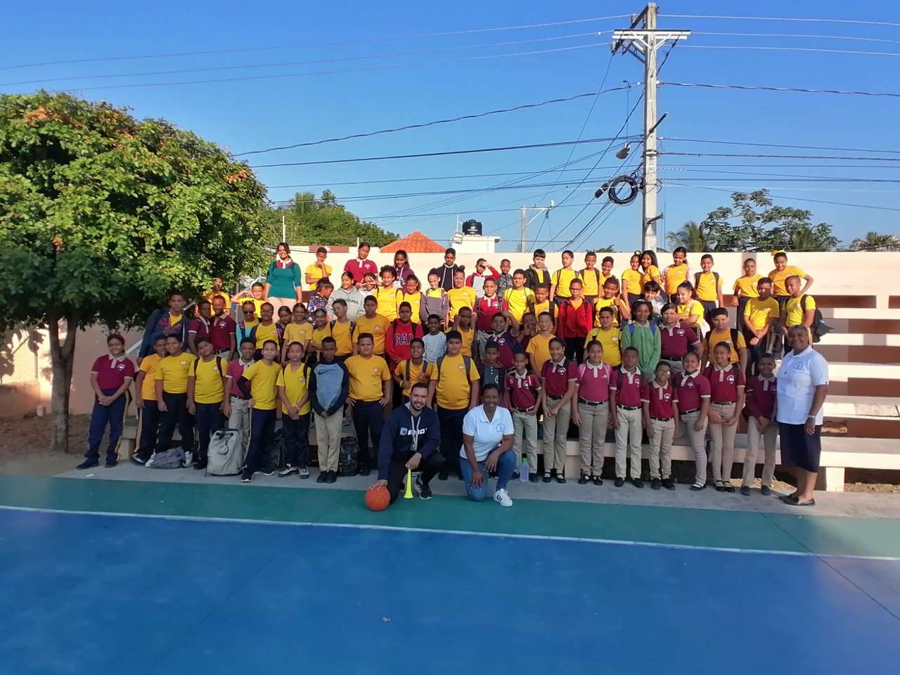 Sportolók a La Milagrosa Iskolaotthonból kirakós online