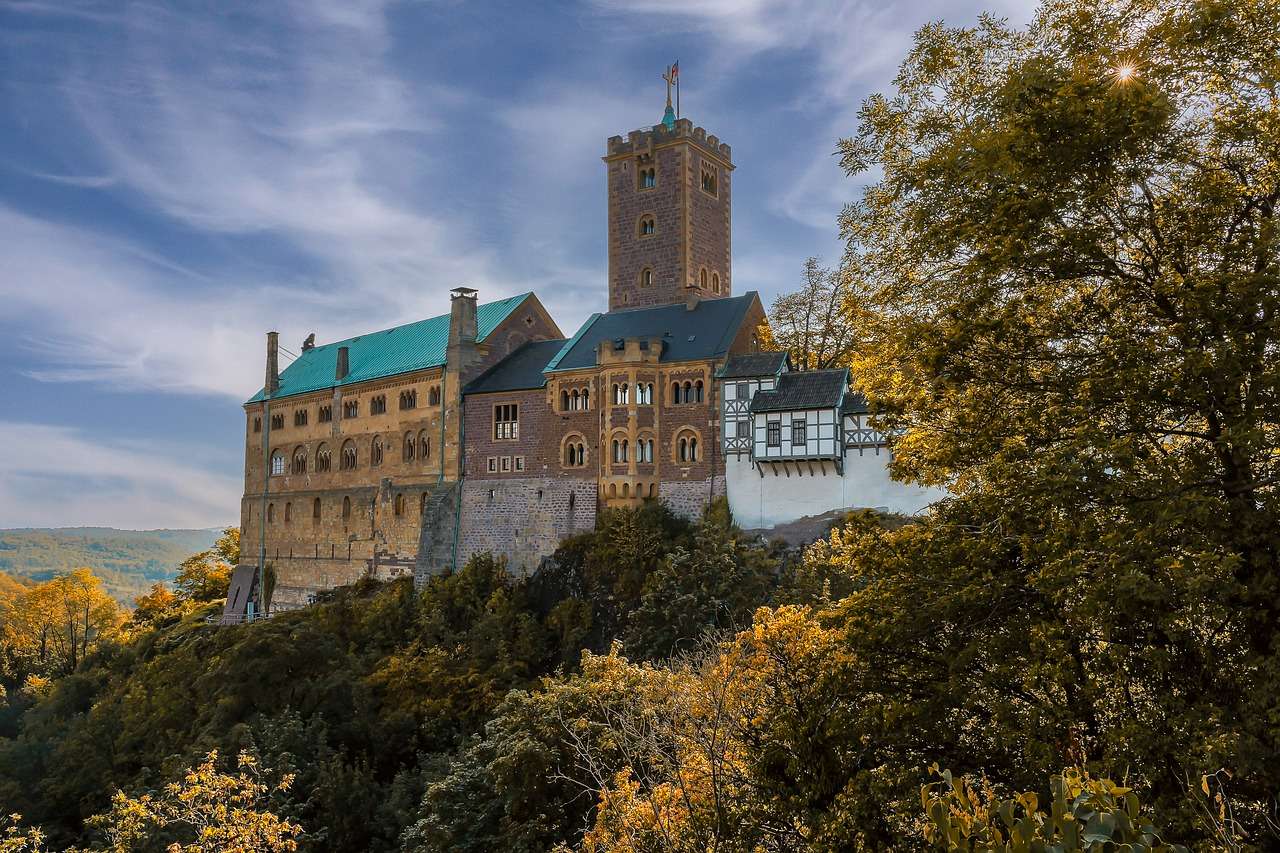 Warburg slott pussel på nätet