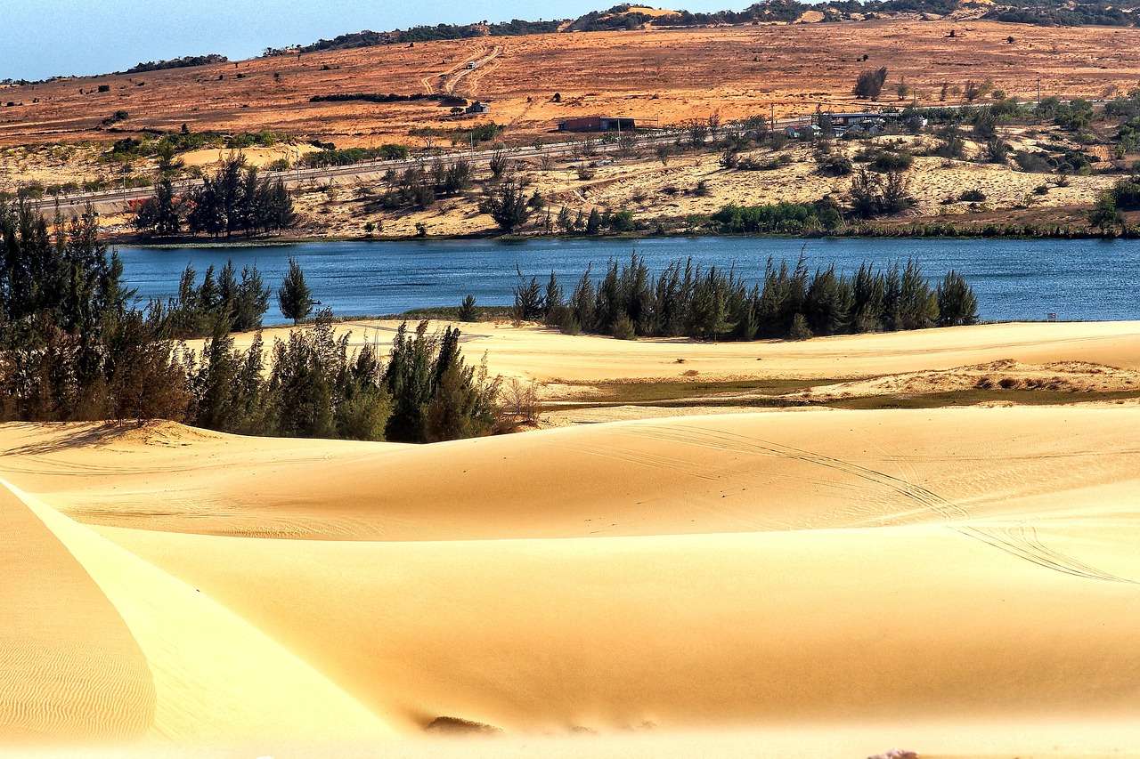 Jezero Dunes online puzzle