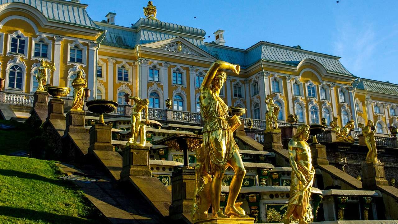 Saint Petersburg Russia online puzzle