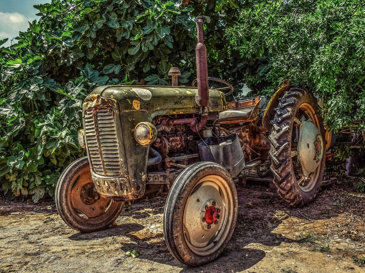Oude tractor online puzzel