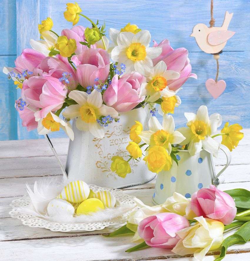 Великденска декорация с пастелни цветя онлайн пъзел
