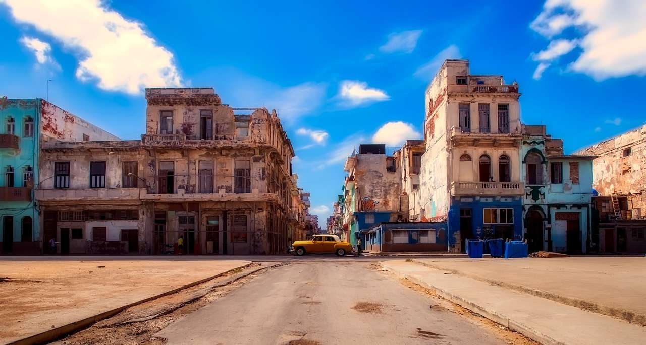 Havana Cuba puzzle online