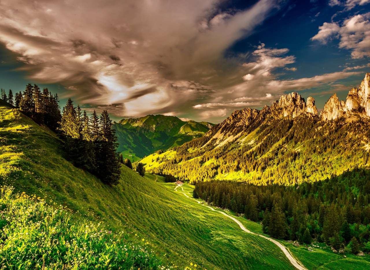 A svájci Alpok gyönyörködtetnek az estében kirakós online