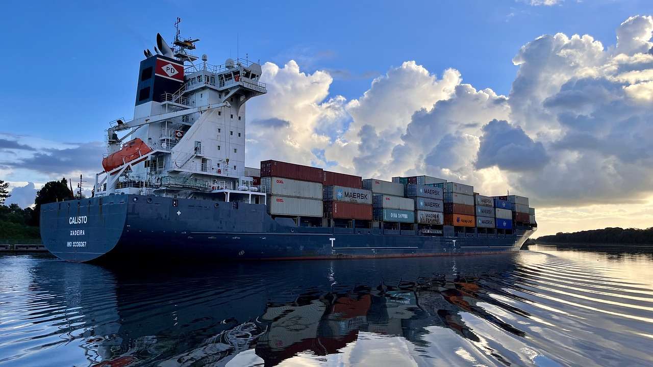 Lastfartyg Container Ship Pussel online