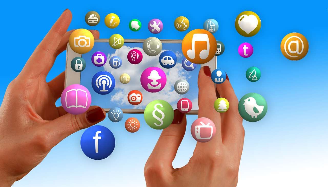 Smartphone-Social-Media Online-Puzzle
