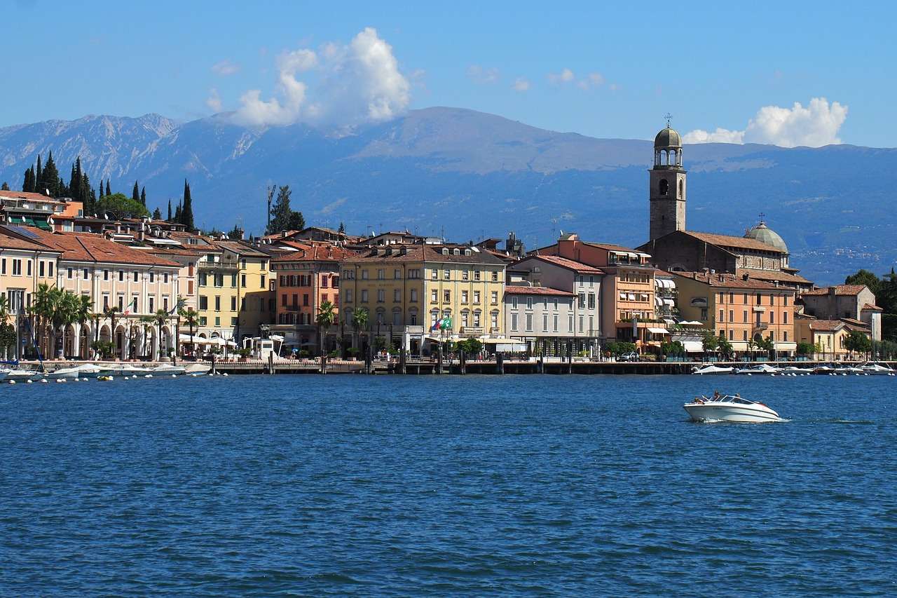 Езерото Гарда, Италия онлайн пъзел