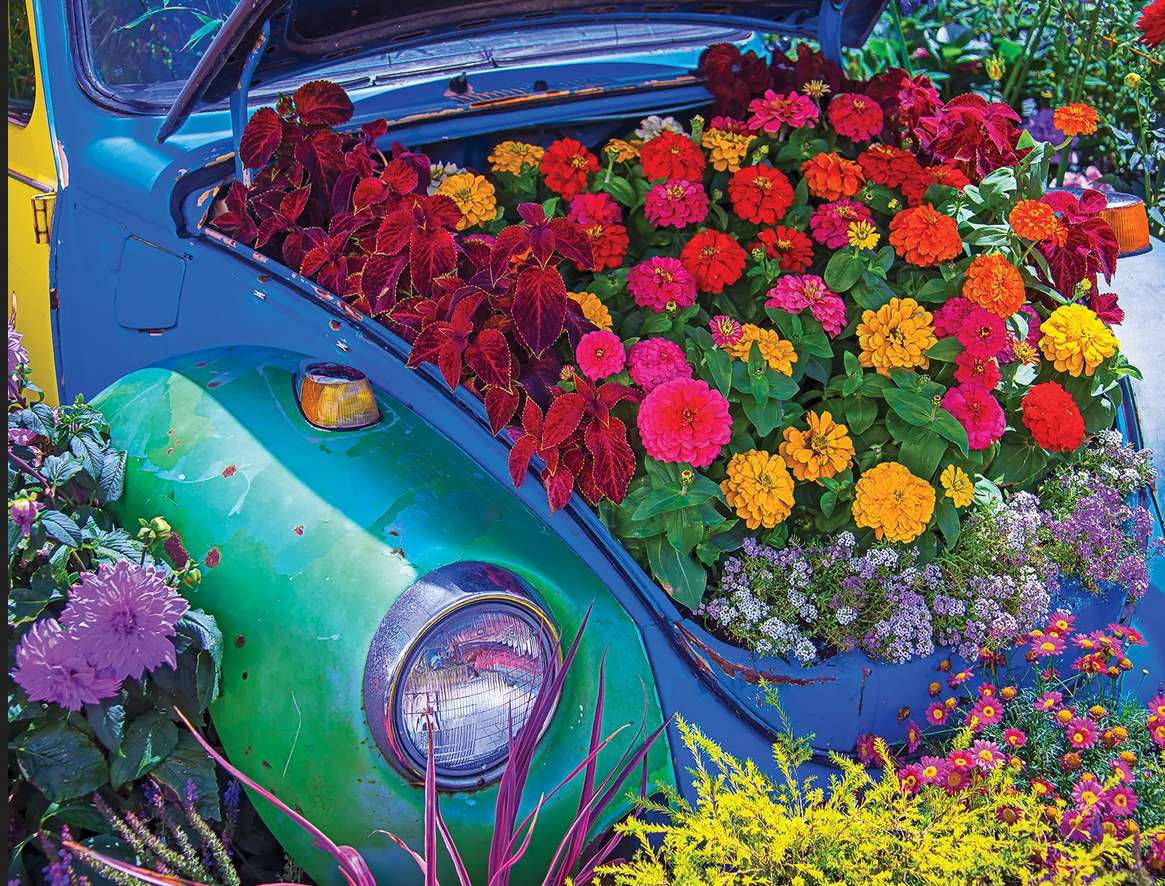 Градински авто-Уникална саксия и цъфнали цветя :) онлайн пъзел