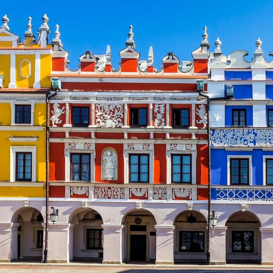 City center of Zamosc in Poland jigsaw puzzle online
