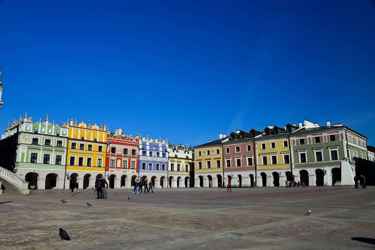 City center of Zamosc in Poland jigsaw puzzle online