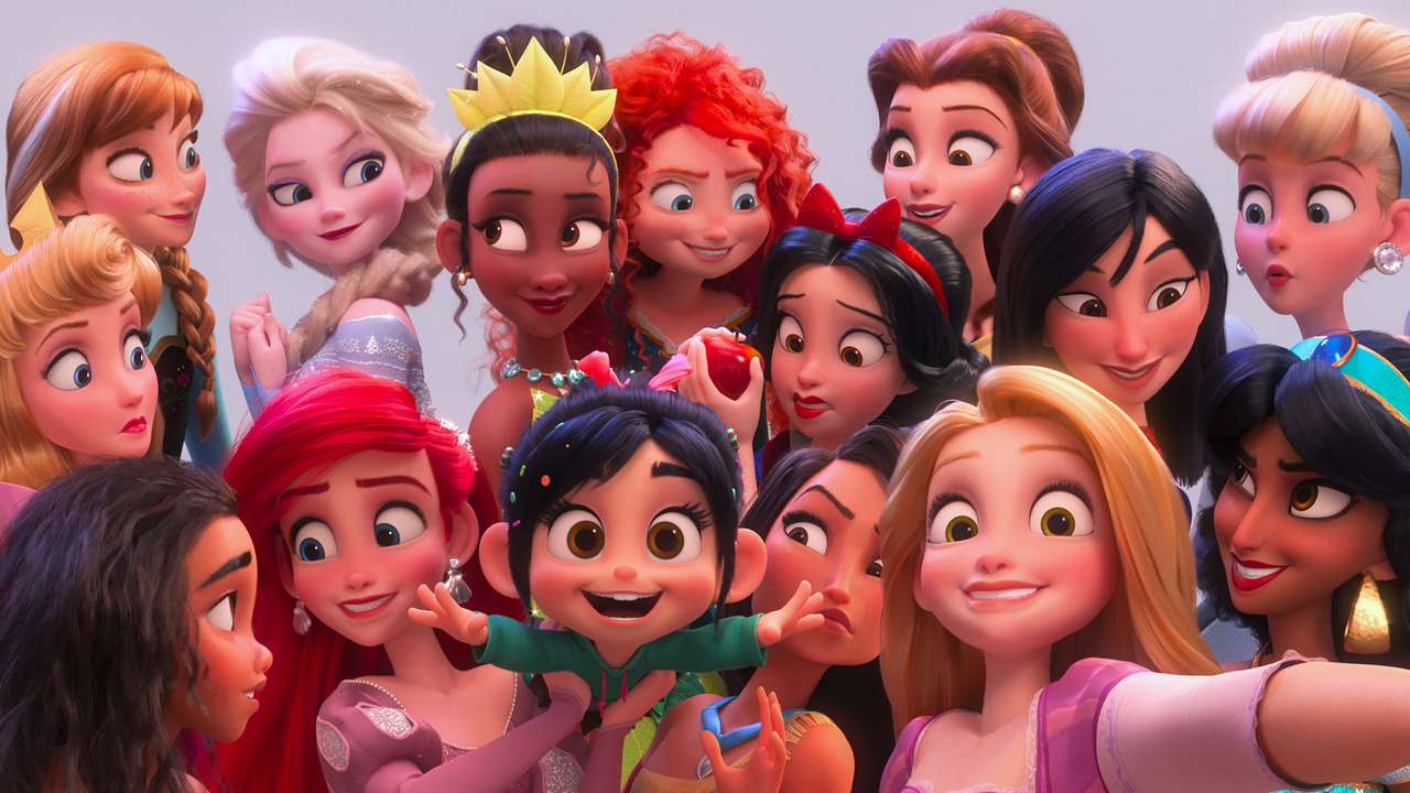 12 und mehrere Disney-Prinzessinnen Online-Puzzle