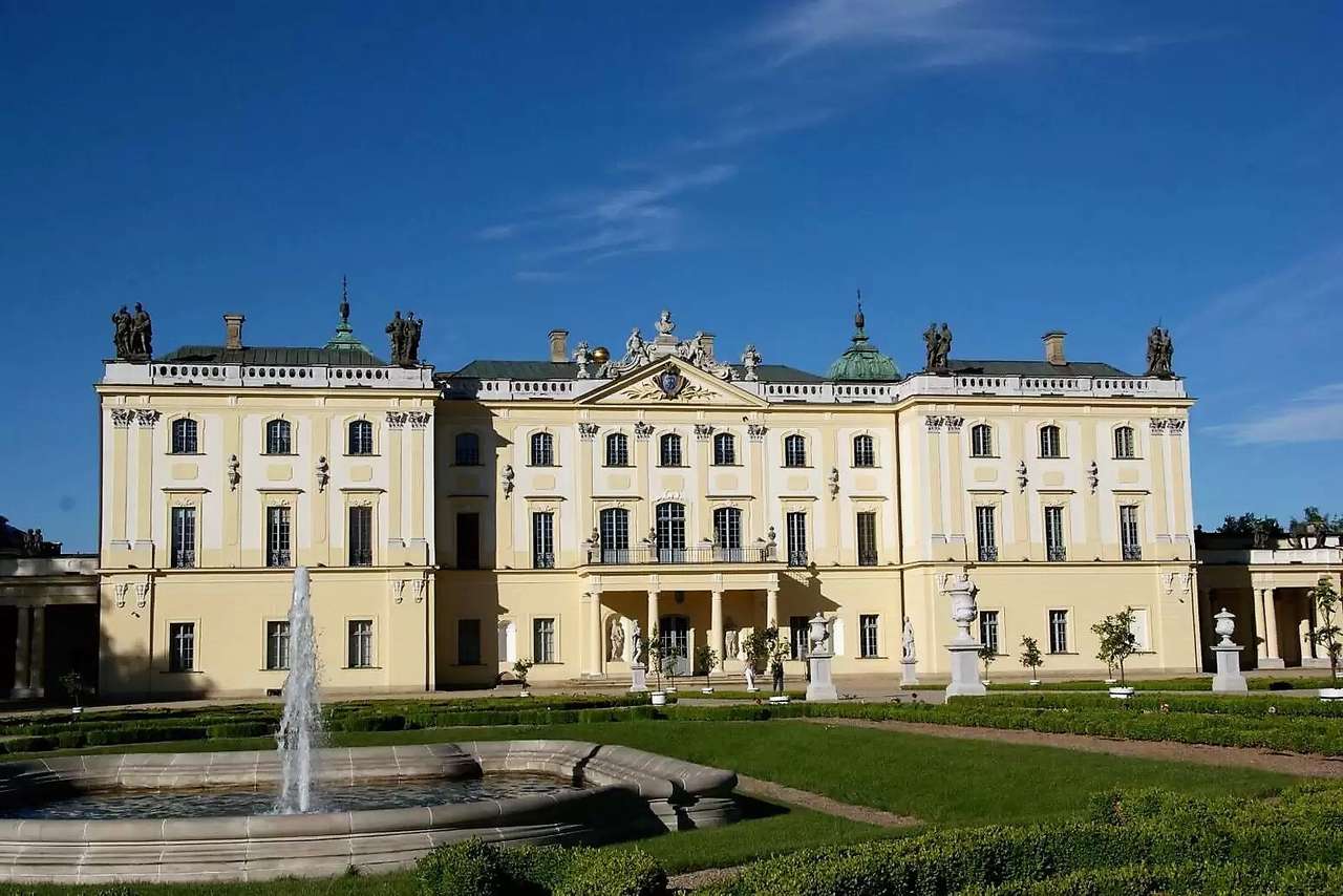 Замок у Білостоці в Польщі пазл онлайн