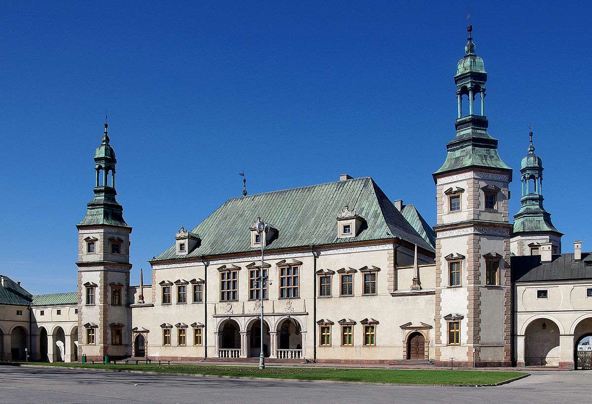 Град Киелце в Полша онлайн пъзел