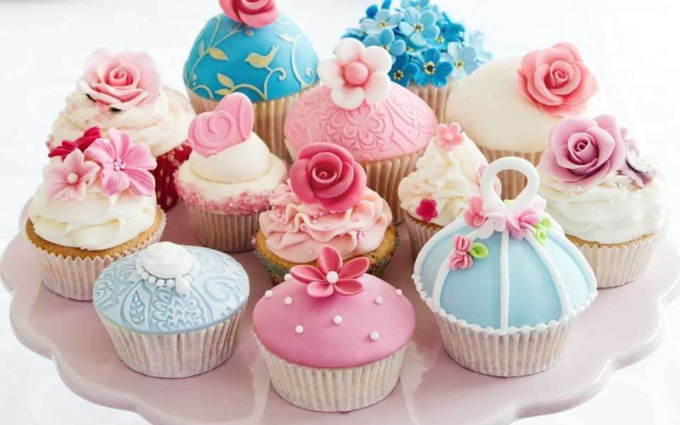 Dekorerade cupcakes Pussel online