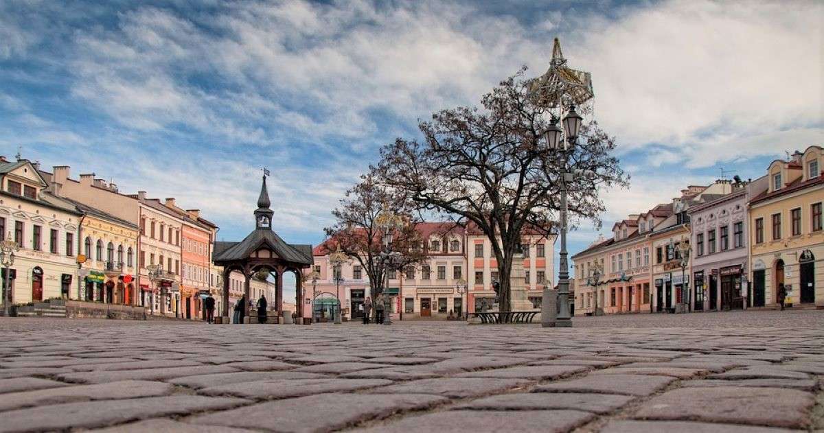 Staden Rzeszow i Polen Pussel online