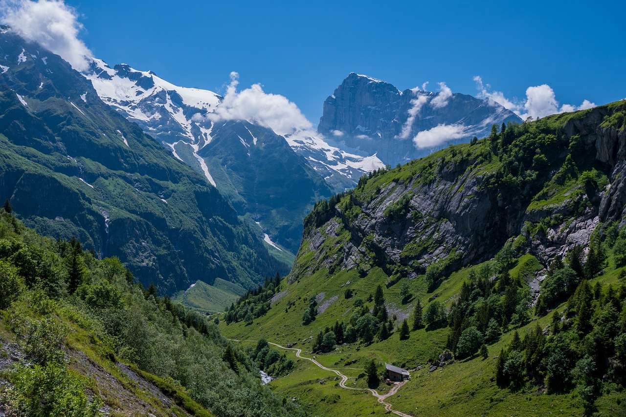 Panorama das montanhas Alpes puzzle online
