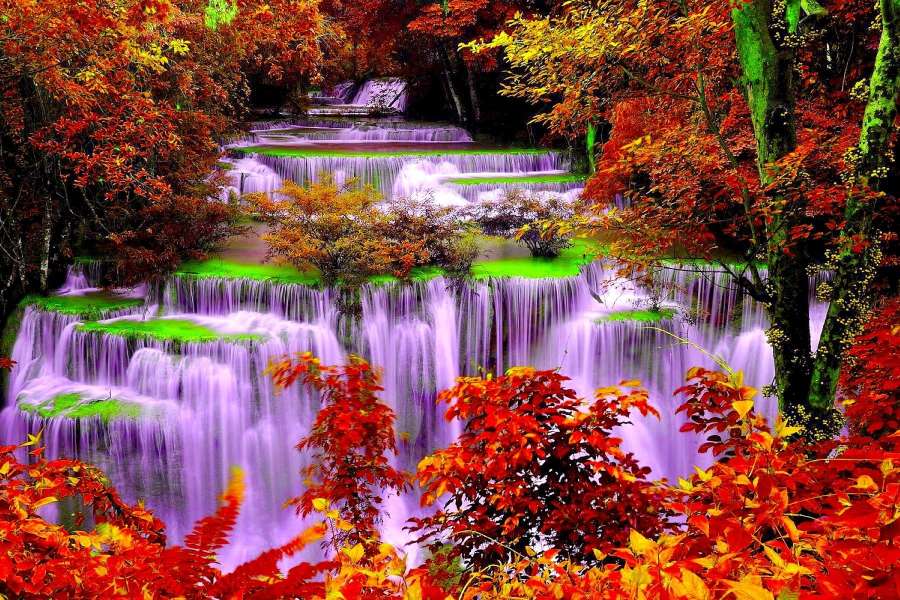 Bela floresta de outono e cascata de cachoeiras quebra-cabeças online