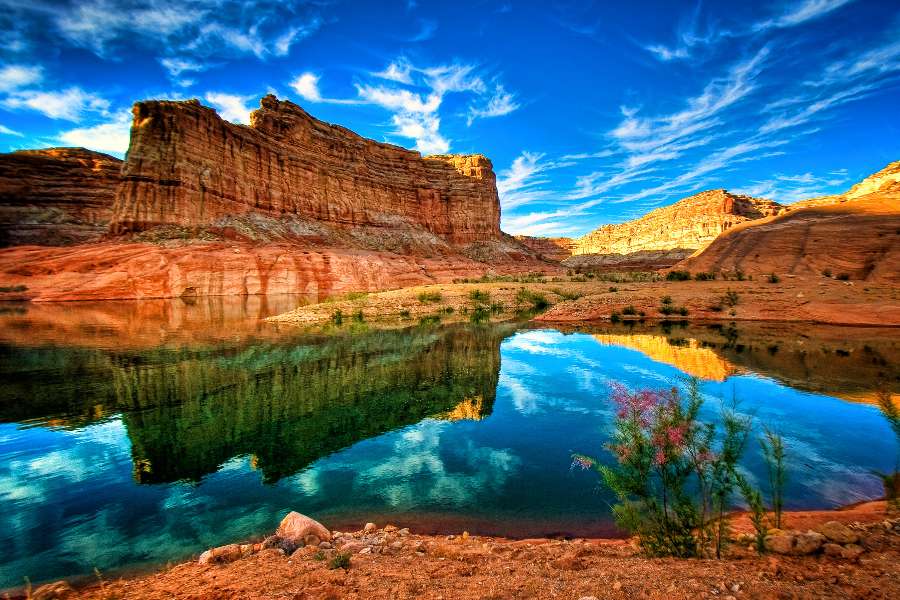 Glen Canyon, Colorado und ein schöner See Puzzlespiel online
