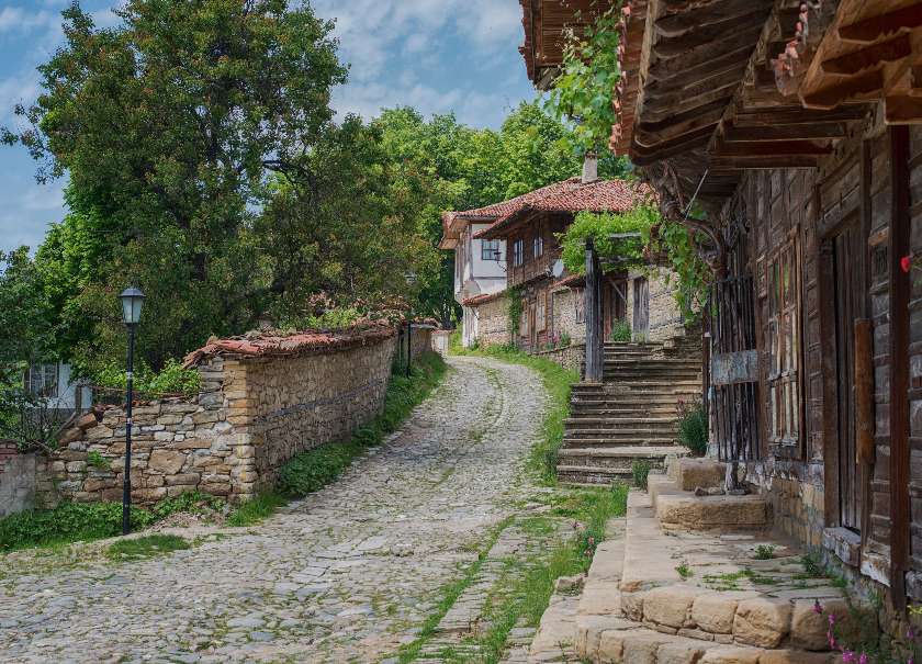 Bulgária-Zheravna, régi házak, néprajzi múzeum online puzzle