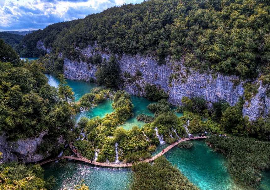 Εθνικό πάρκο λιμνών Plitvice - στην Κροατία παζλ online