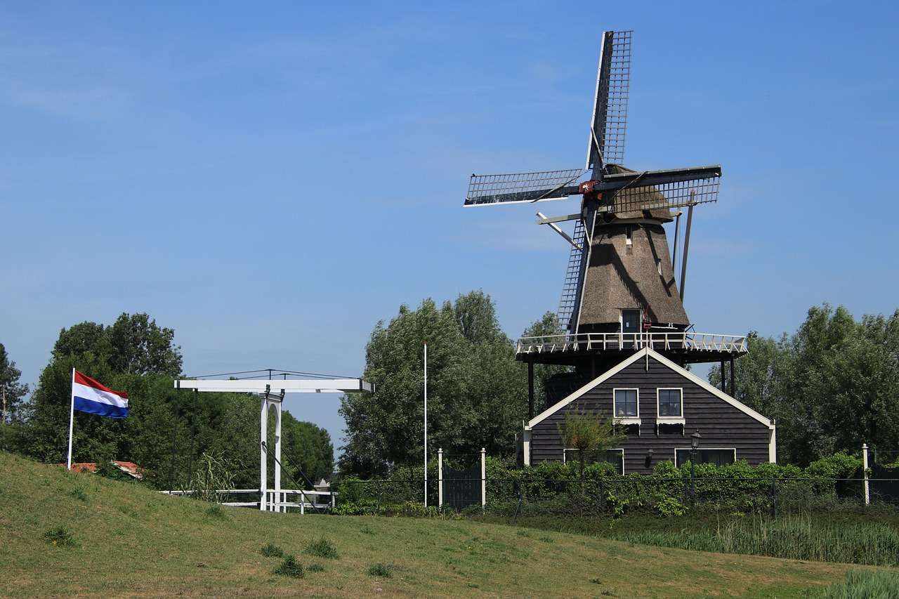 Вятърна мелница Холандия онлайн пъзел
