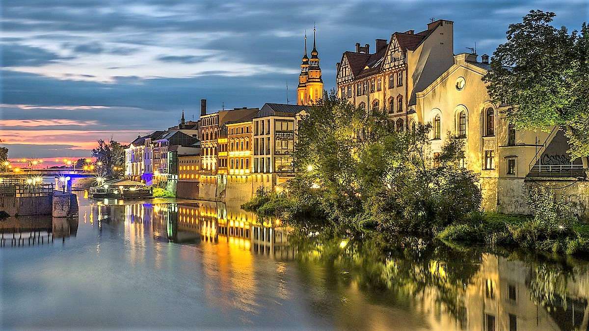 Cidade de Opole na Polônia quebra-cabeças online