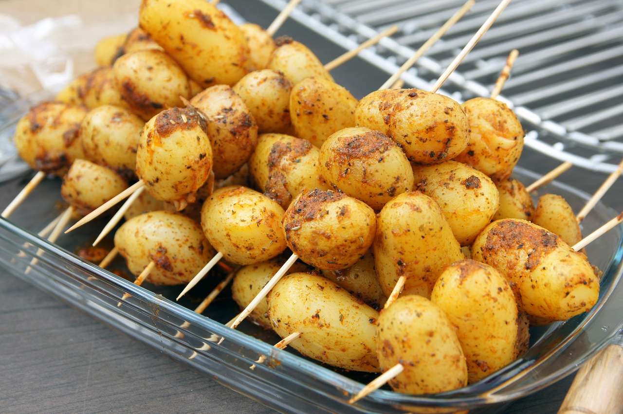 Шашлык, картофель онлайн-пазл