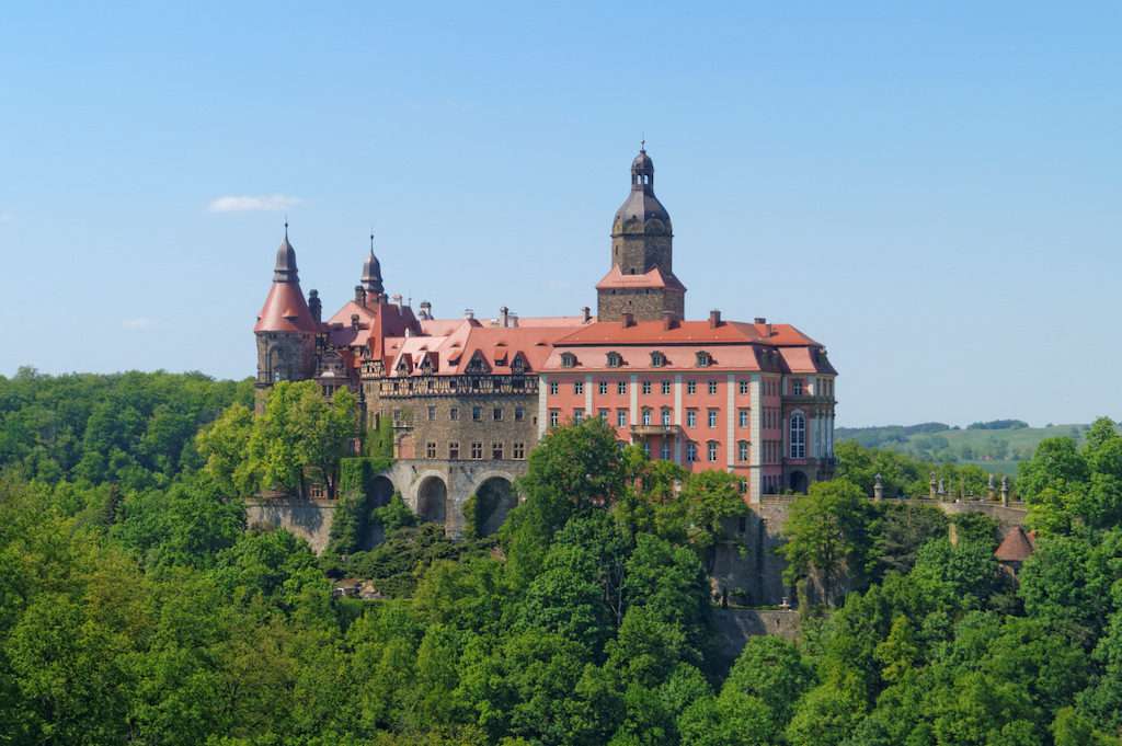 Замок Фюрстенштайн в Польше пазл онлайн