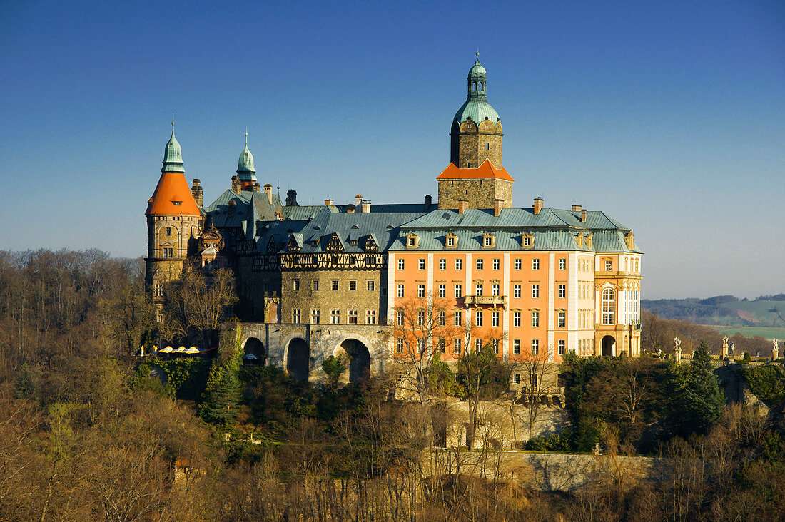 Замок Фюрстенштайн у Польщі пазл онлайн