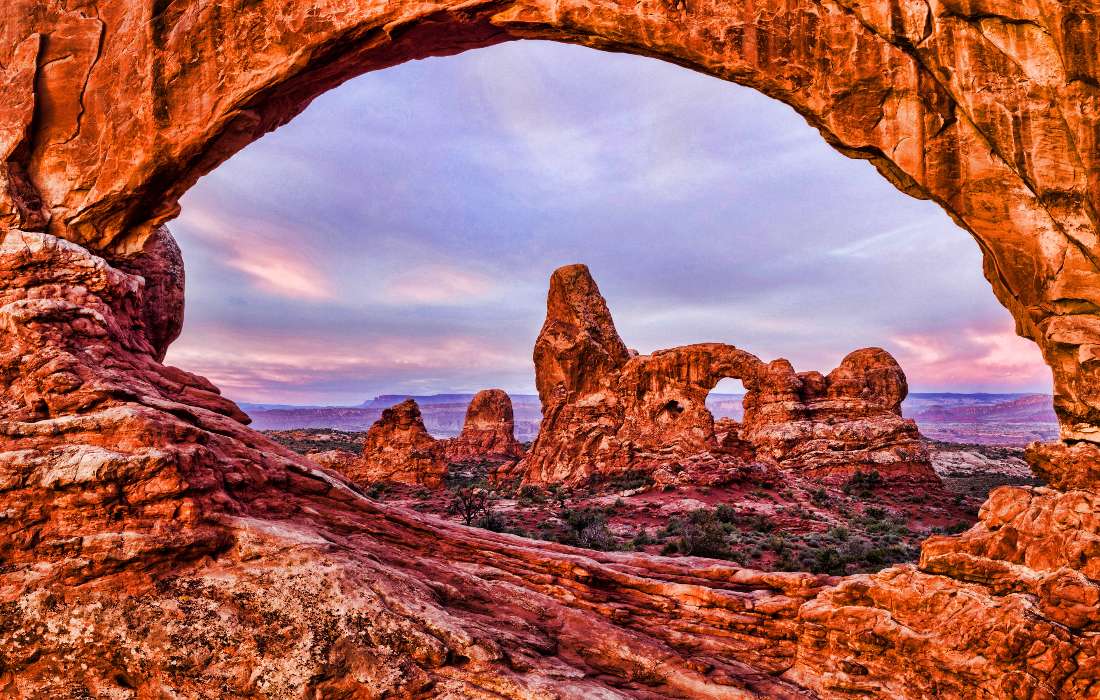 アメリカ-ユタ-国立公園と美しい夕日 ジグソーパズルオンライン