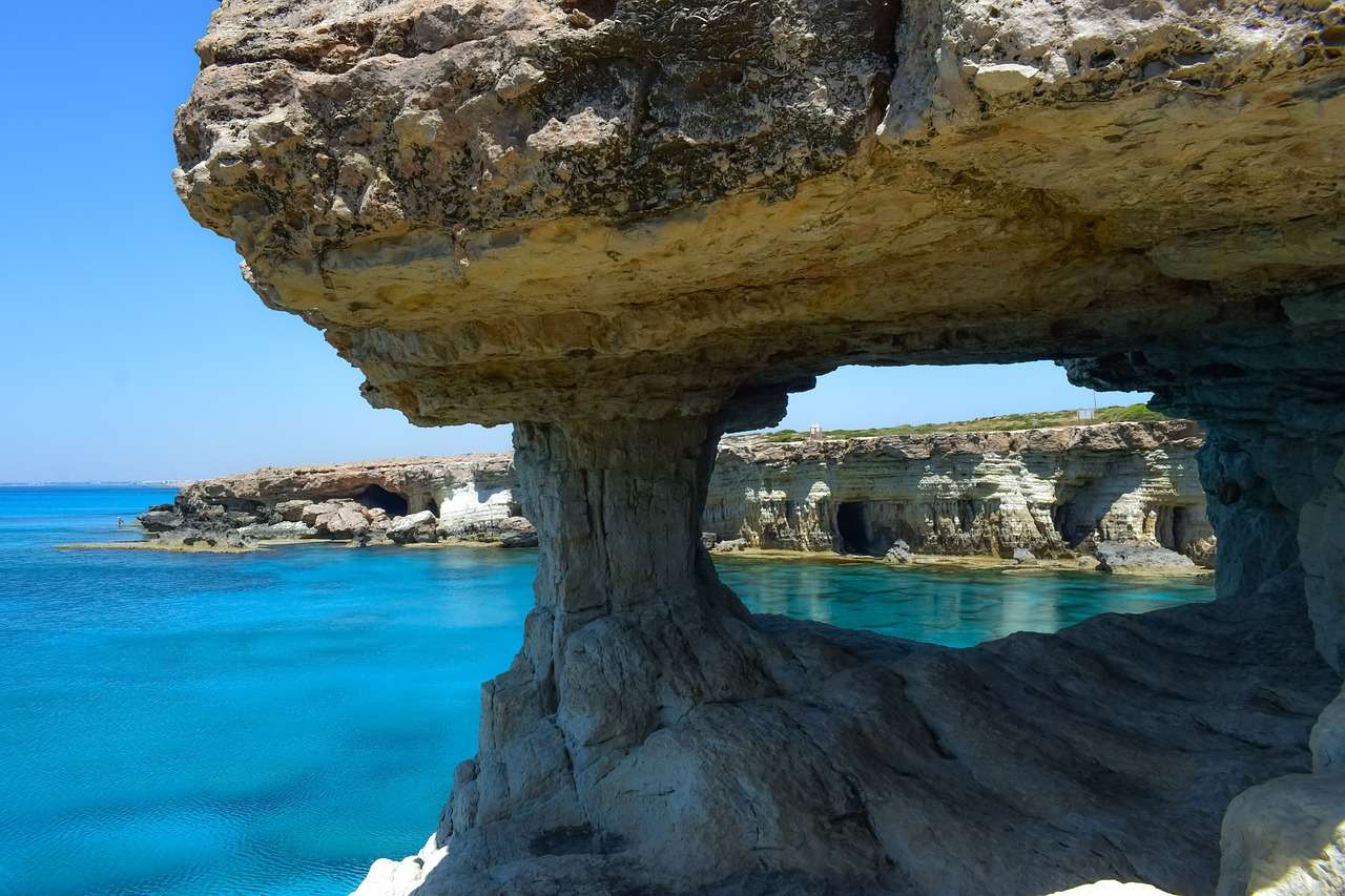 Cuevas del Mar de Cavo rompecabezas en línea