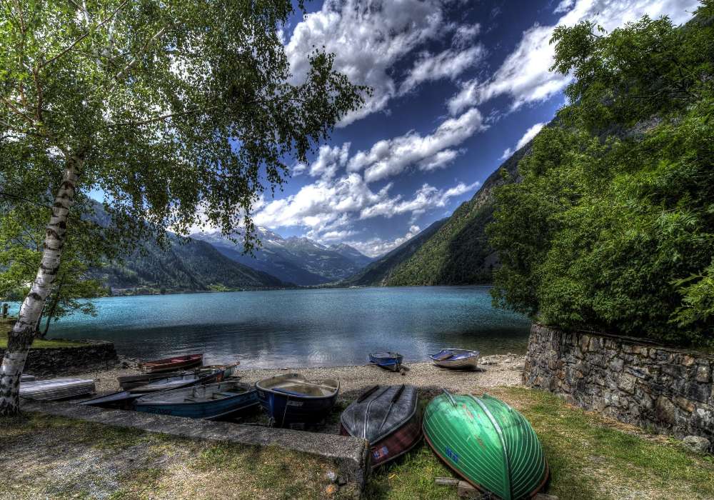 Schweiz - See im Puschlaversee - Anglerparadies Online-Puzzle