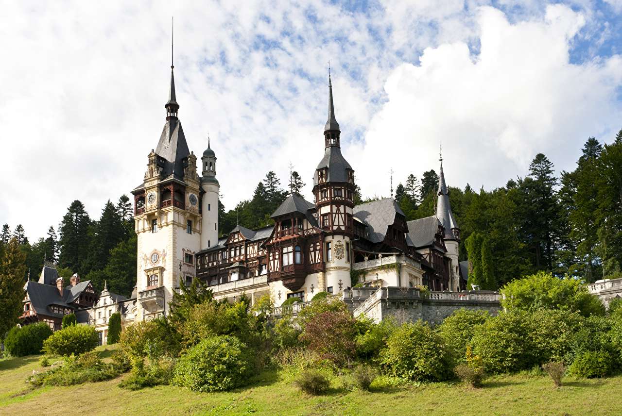 Romania -Bellissimo castello di Peles puzzle online