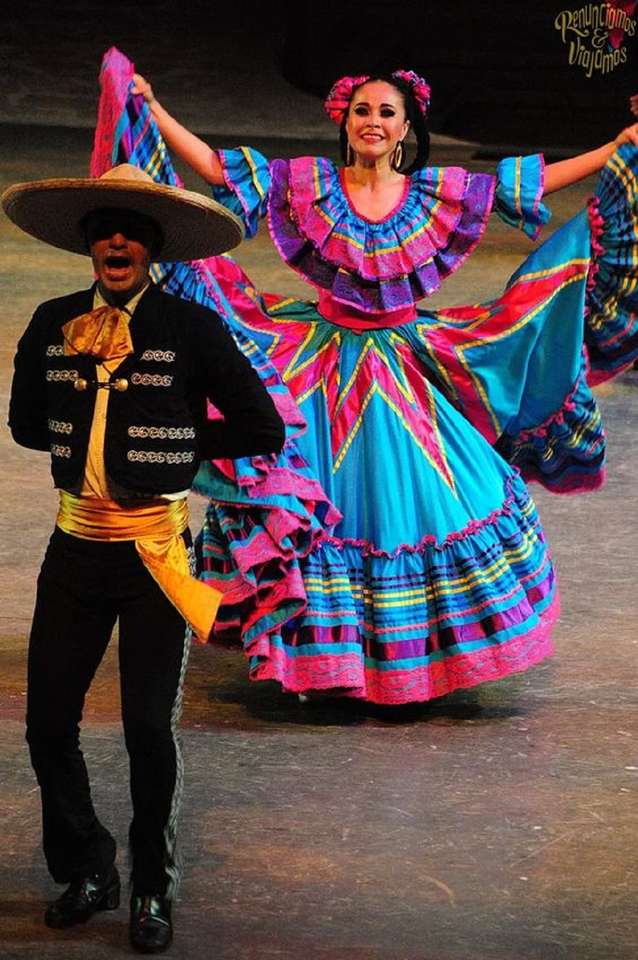 Typický kostým Jalisco - Mexiko skládačky online
