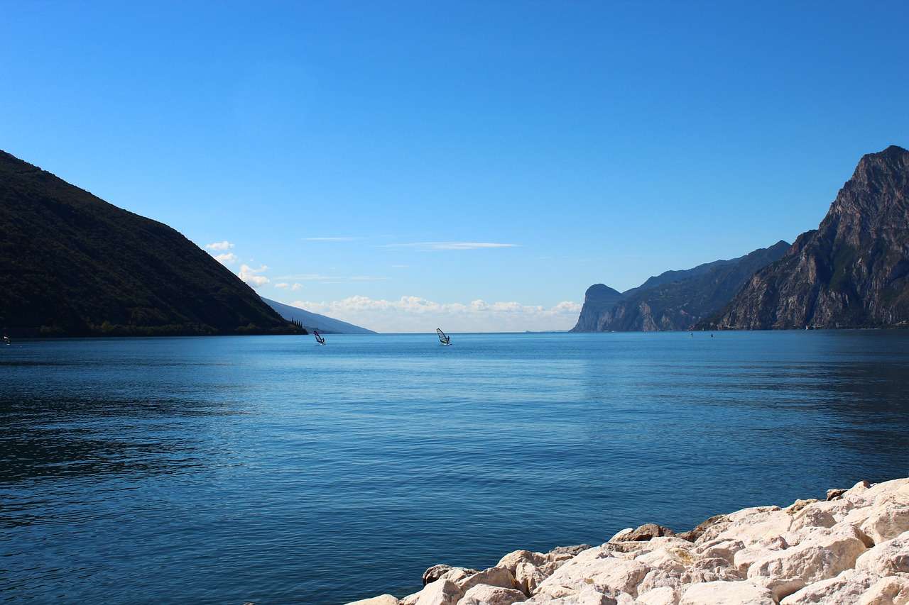Garda-tó Olaszország online puzzle