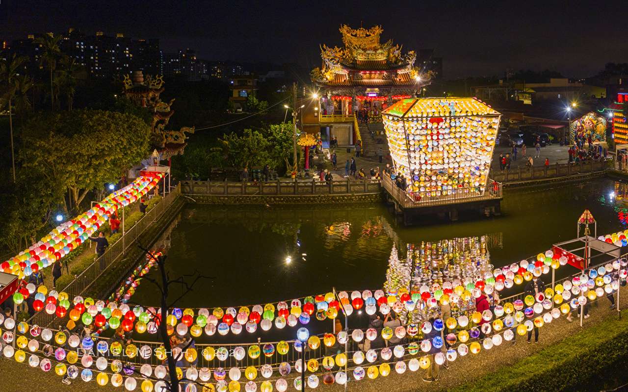 Fête des lanternes à Taïwan puzzle en ligne