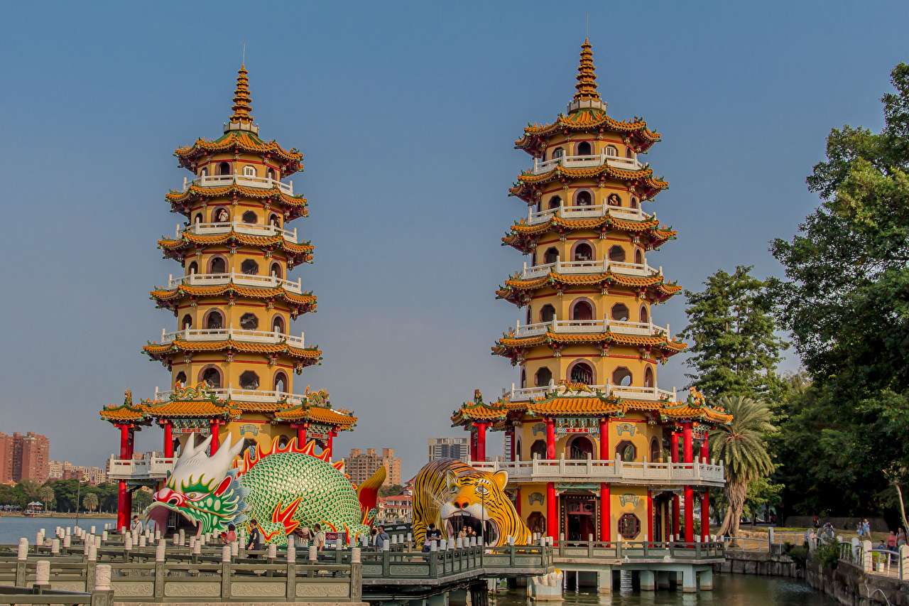 台湾 - 龍の塔と虎の寺院 オンラインパズル