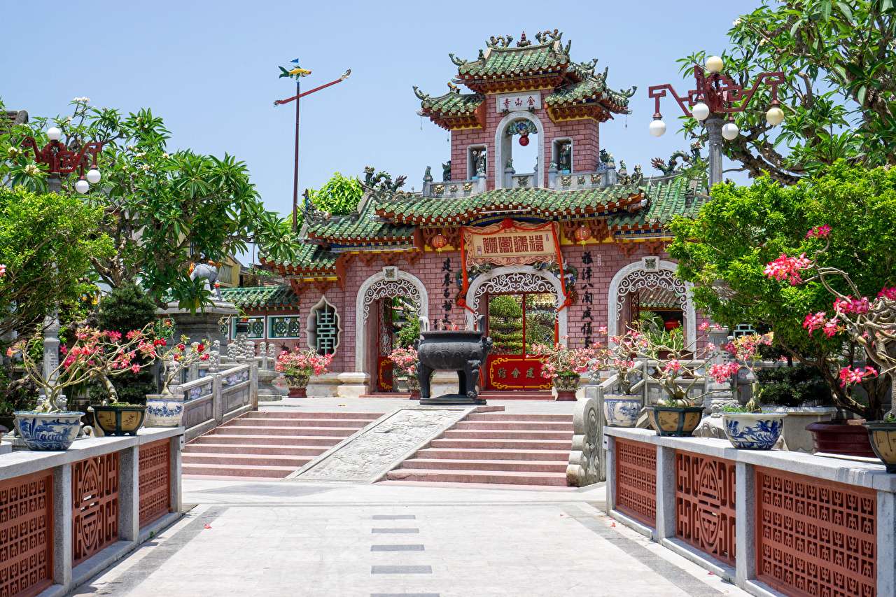 Vietnam - Die Schönheit des Tempels Phuc Kien Online-Puzzle