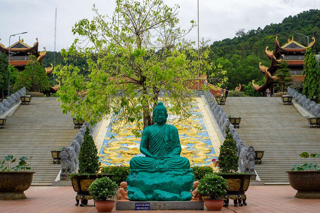 Japan Tōgani buddhisttempel för Sōtō Zen-sekten Pussel online