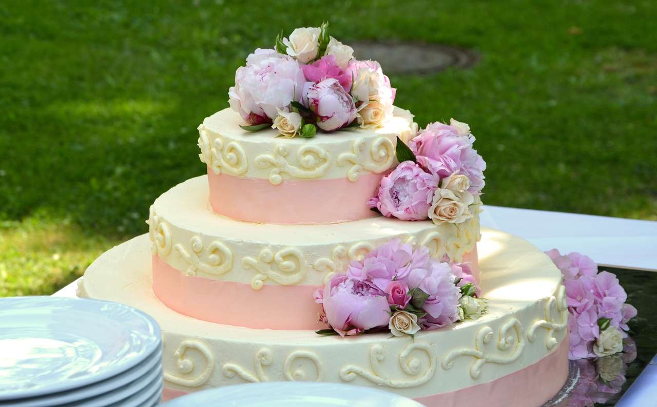 Сватбена торта онлайн пъзел